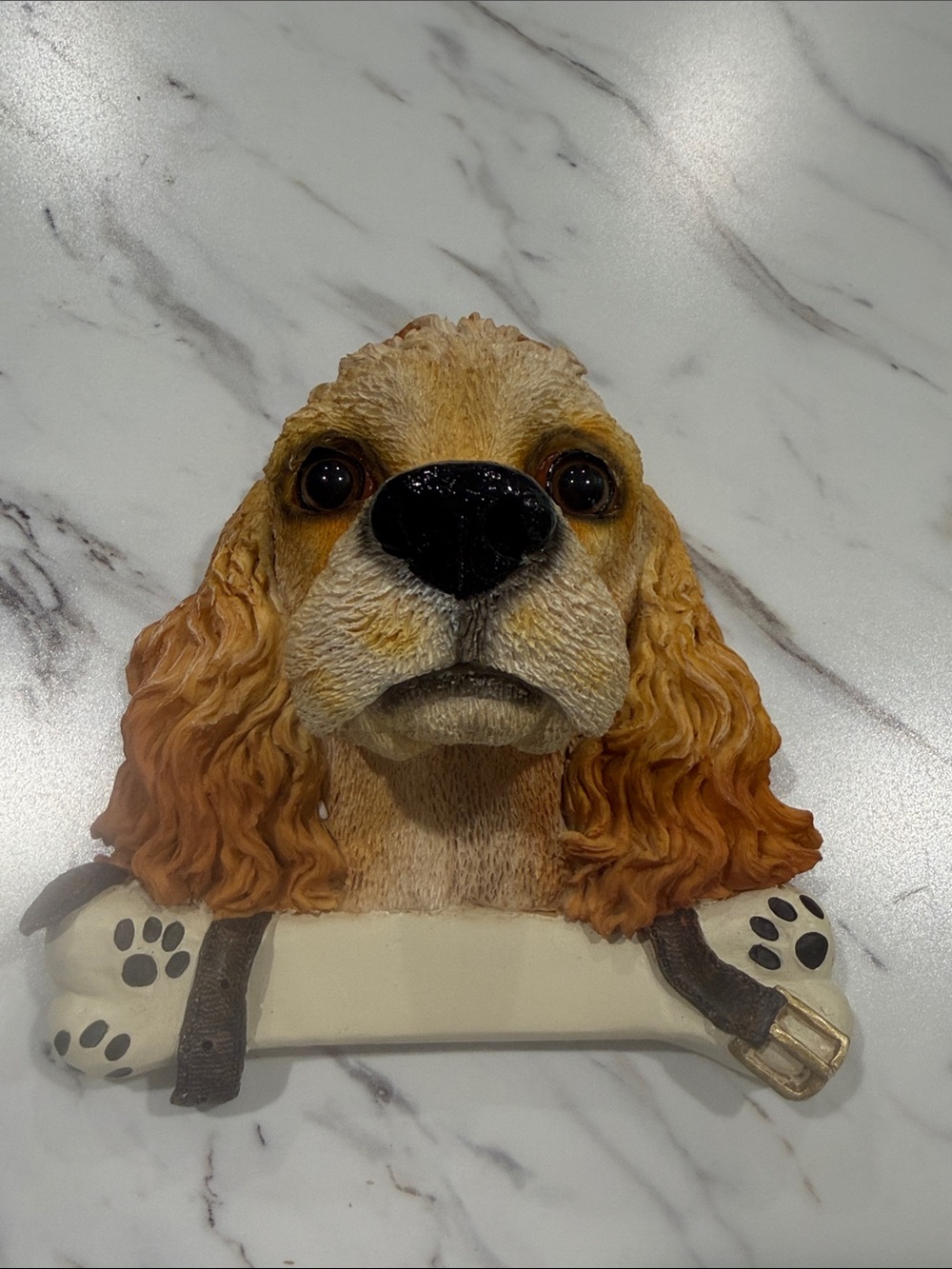Decorative Cocker Spaniel‎ Dog Wall Plaque in Tan and White